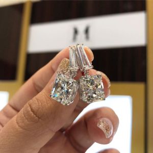 Simple Dangle Earrings