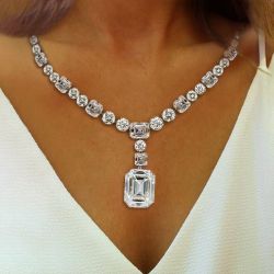 Emerald & Round Pendant Necklace