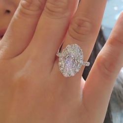 Elegant Halo Pear Cut Engagement Ring