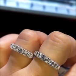 Round Cut Stackable Double Wedding Band